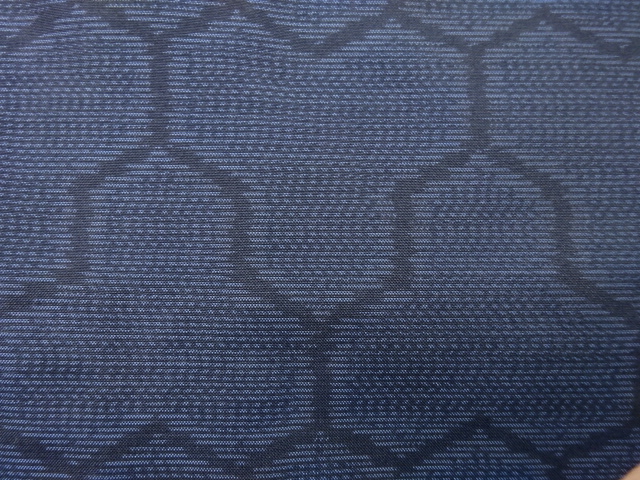 アンティーク　毘沙門亀甲模様織り出し本場泥大島紬着物アンサンブル